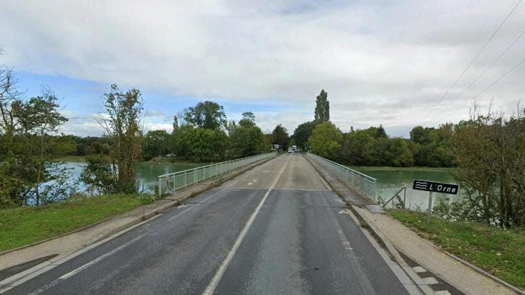 Horsa Bridge today, view from the eastern side
