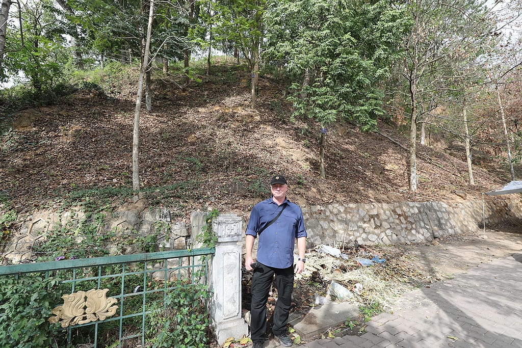 Tuyen Quang. The 40-metre high, steep-sided 'Le Grand Mamelon' is still a striking feature in an otherwise flat area.