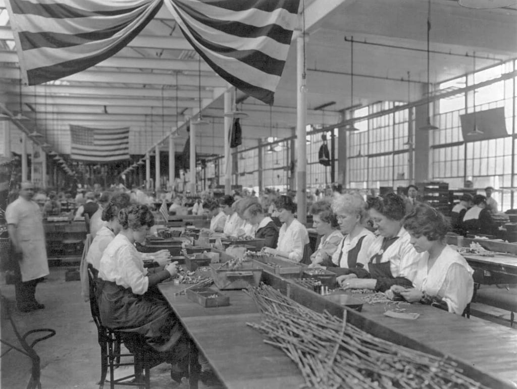 c1920, Colt pistol manufacturing