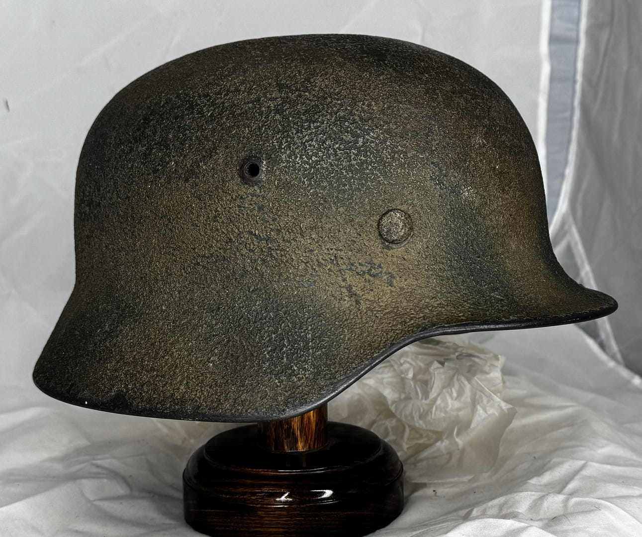 Helmet WW2 German M40 sawdust 02