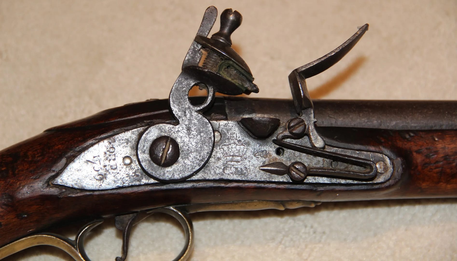 1718 English Sea Service Pistol JORDAN 1759