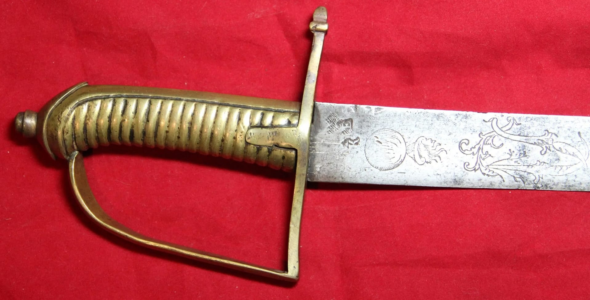 1767-French-Grenadier-Hanger-c