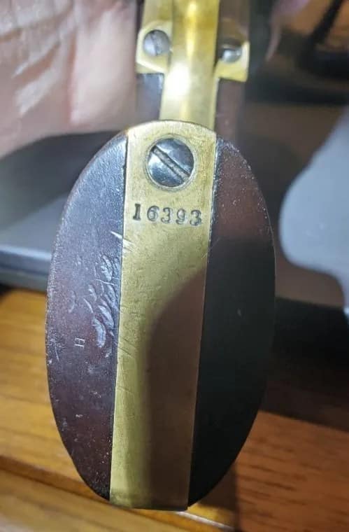 1847-Colt-Dragoon-1857-SN-16393-06e