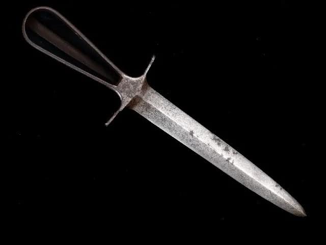 WW1 French Trench Cleaner knife