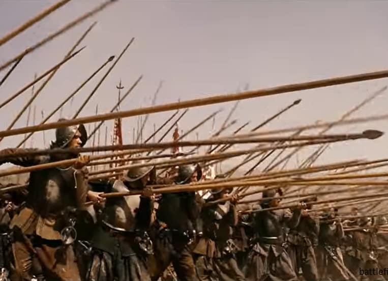 The Spanish Tercio prepares for the 'pike push' against the French pike formations at Rocroi (1643). screenshot from the 2006 movie Alatriste