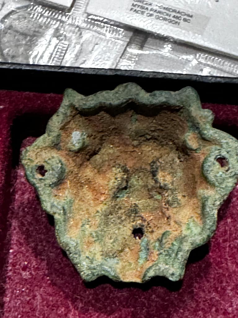 100 Roman clasp 3