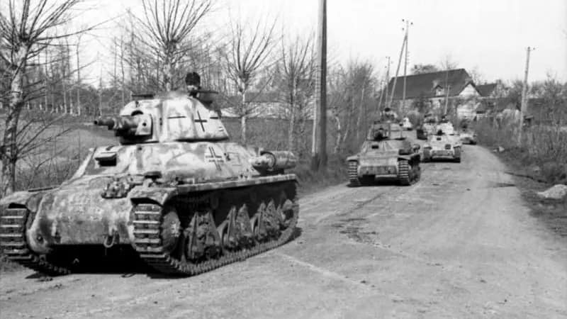 French-built Somua S35 tanks in 21st Panzer Division