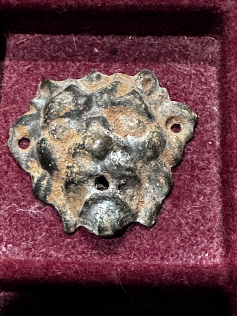 100 Roman clasp 2