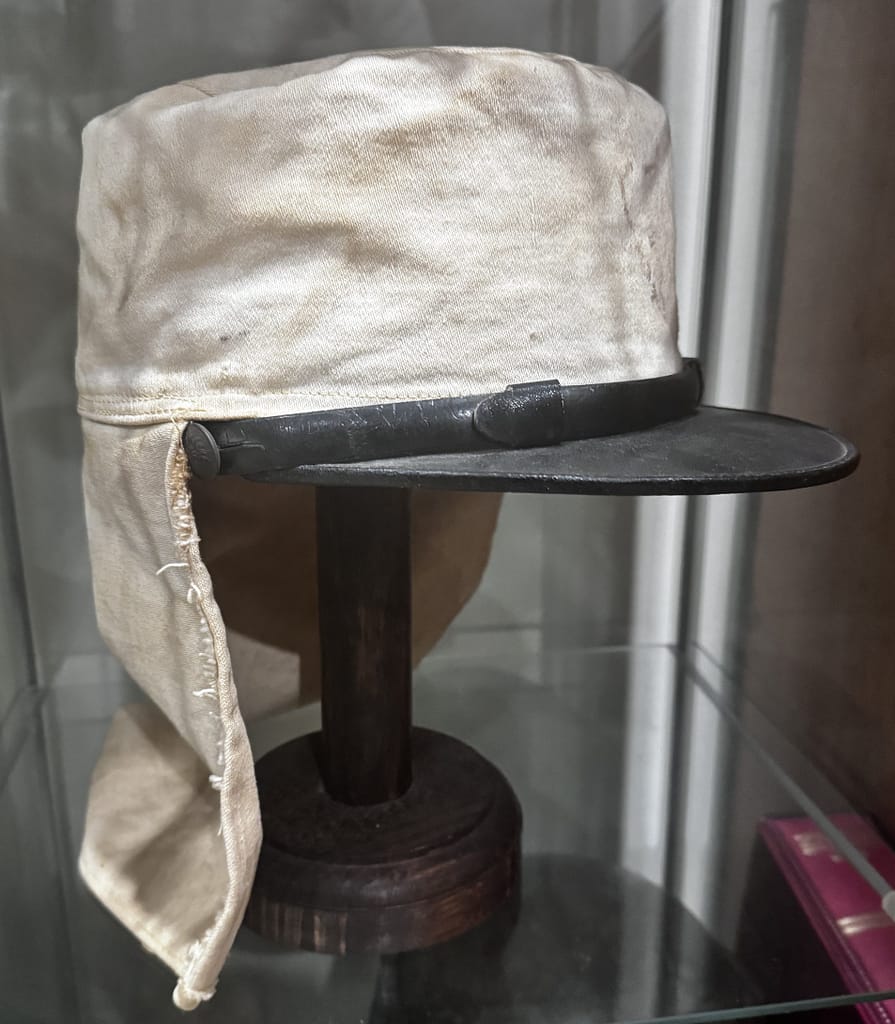 French Foreign Legion Kepi Moutarde and white cover,