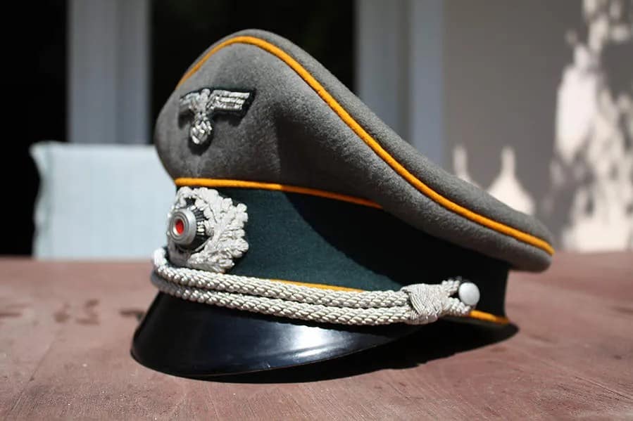 WW2-Wehrmacht-1st-Cavalry-Regiment-cap