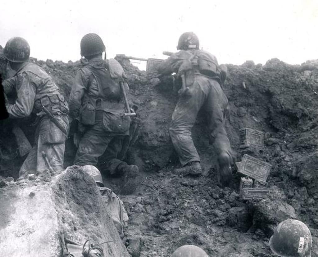 D-Day: US Ranger assault on Pointe du Hoc, 6 June 1944 - www ...